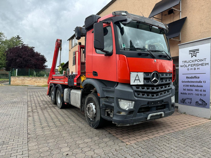Mercedes-Benz Arocs 2536 BL 6x2/Funkfernbe./VDL-ASK 18 TK - Camion transport containere/ Swap body, Camion cu macara: Foto 1 Mercedes-Benz Arocs 2536 BL 6x2/Funkfernbe./VDL-ASK 18 TK - Camion transport containere/ Swap body, Camion cu macara: Foto 1