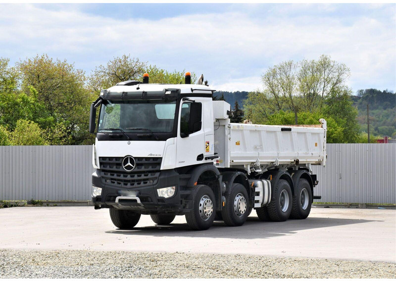 Mercedes-Benz Arocs 3243 - Camion basculantă: Foto 2 Mercedes-Benz Arocs 3243 - Camion basculantă: Foto 2
