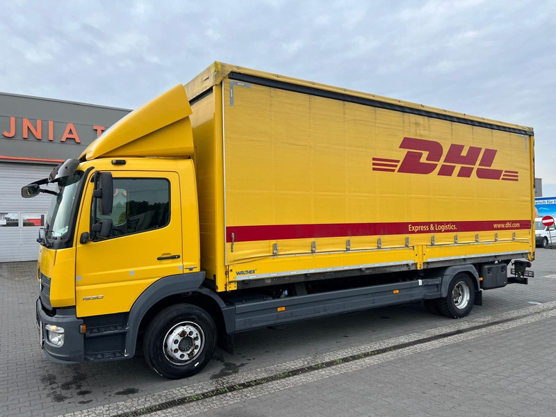 Mercedes-Benz Atego 1530 EURO 6 CURTAIN TILT LIFT 1.HAND - Camion cu prelată: Foto 2 Mercedes-Benz Atego 1530 EURO 6 CURTAIN TILT LIFT 1.HAND - Camion cu prelată: Foto 2