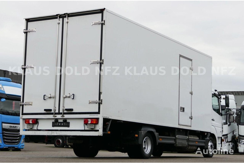 Mercedes-Benz Atego 823 Frigo Thermo King V-800 MAX - Camion frigider: Foto 3 Mercedes-Benz Atego 823 Frigo Thermo King V-800 MAX - Camion frigider: Foto 3