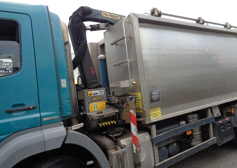 Mercedes-Benz Axor 1824 Tipper Crane Palfinger PK 4501 - Camion basculantă, Camion cu macara: Foto 3 Mercedes-Benz Axor 1824 Tipper Crane Palfinger PK 4501 - Camion basculantă, Camion cu macara: Foto 3