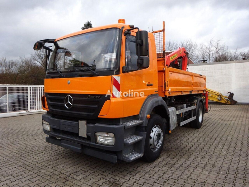 Mercedes-Benz Axor 1833 - 2 way tipper+crane - Camion basculantă, Camion cu macara: Foto 1 Mercedes-Benz Axor 1833 - 2 way tipper+crane - Camion basculantă, Camion cu macara: Foto 1