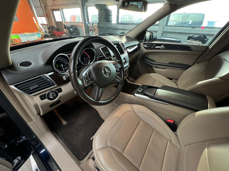 SUV Mercedes-Benz GL-Klasse 350 BlueTec 4-Matic Salon PL, Bezwypadkowy: Foto 8 SUV Mercedes-Benz GL-Klasse 350 BlueTec 4-Matic Salon PL, Bezwypadkowy: Foto 8