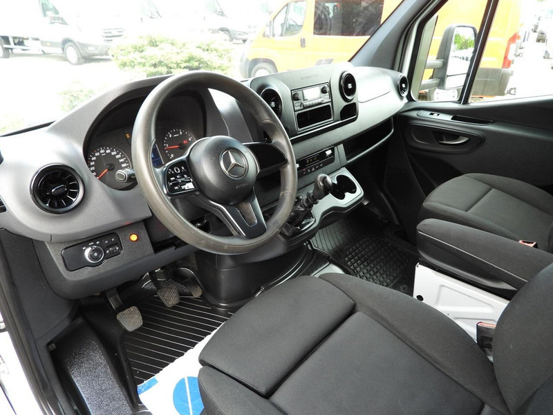Mercedes-Benz SPRINTER 316 PLANDEKA WINDA 10 PALET WEBASTO TEMPOMAT PNEUMATYKA - Autoutilitară cu prelată: Foto 2 Mercedes-Benz SPRINTER 316 PLANDEKA WINDA 10 PALET WEBASTO TEMPOMAT PNEUMATYKA - Autoutilitară cu prelată: Foto 2