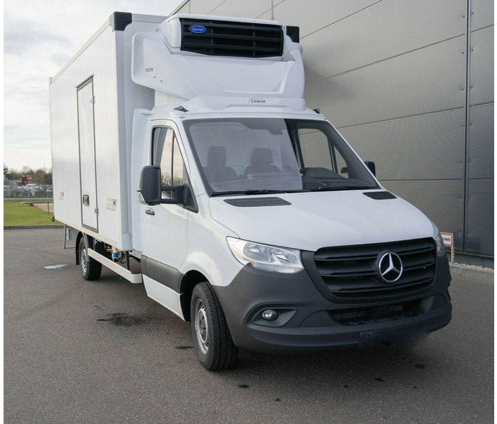 Mercedes-Benz Sprinter 316 CDI Hűtős Carrier Xarios 500 - Autoutilitară frigorifica: Foto 2 Mercedes-Benz Sprinter 316 CDI Hűtős Carrier Xarios 500 - Autoutilitară frigorifica: Foto 2