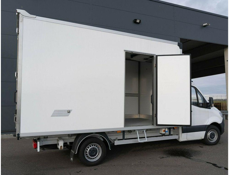 Mercedes-Benz Sprinter 316 CDI Hűtős Carrier Xarios 500 - Autoutilitară frigorifica: Foto 4 Mercedes-Benz Sprinter 316 CDI Hűtős Carrier Xarios 500 - Autoutilitară frigorifica: Foto 4