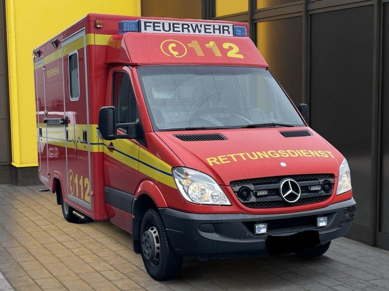 Mercedes-Benz Sprinter 516 CDI Ambulance car - Ambulanță: Foto 2 Mercedes-Benz Sprinter 516 CDI Ambulance car - Ambulanță: Foto 2