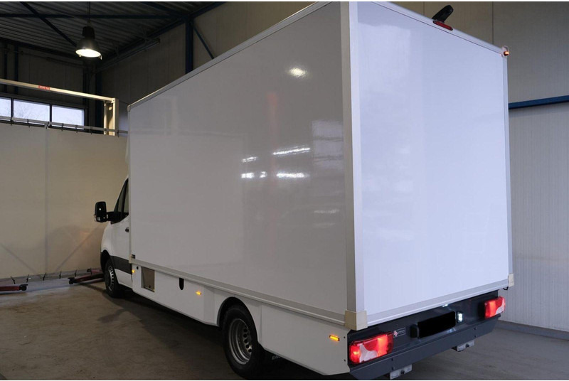 Mercedes-Benz Sprinter 516 Koffer Service truck - Autorulota comerciala: Foto 5 Mercedes-Benz Sprinter 516 Koffer Service truck - Autorulota comerciala: Foto 5