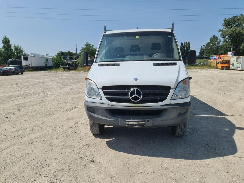 Mercedes-Benz Sprinter 519 CDi 4x4x - Pritsche+Plane - Autoutilitară cu prelată: Foto 2 Mercedes-Benz Sprinter 519 CDi 4x4x - Pritsche+Plane - Autoutilitară cu prelată: Foto 2