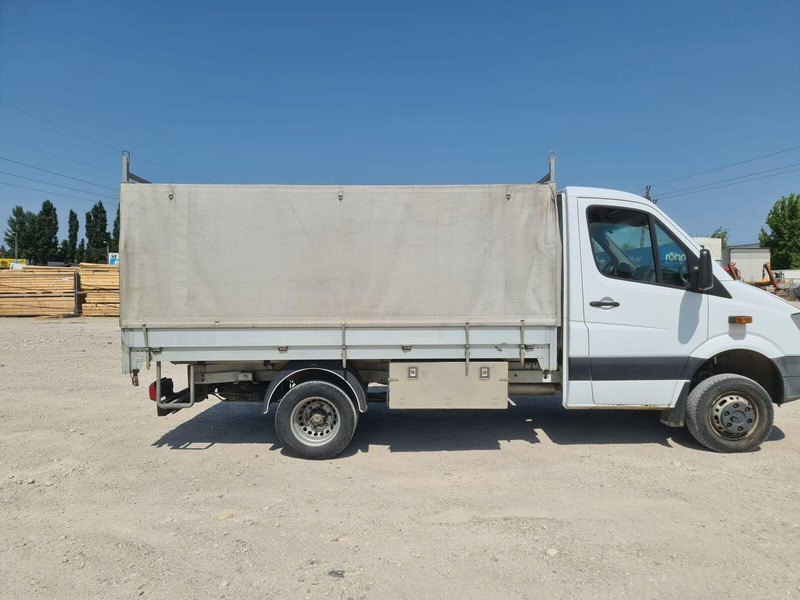Mercedes-Benz Sprinter 519 CDi 4x4x - Pritsche+Plane - Autoutilitară cu prelată: Foto 4 Mercedes-Benz Sprinter 519 CDi 4x4x - Pritsche+Plane - Autoutilitară cu prelată: Foto 4