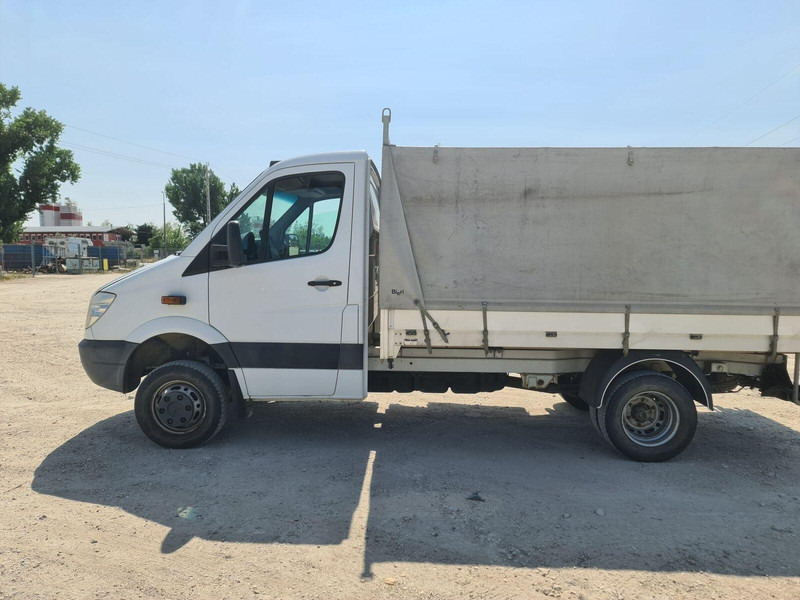 Mercedes-Benz Sprinter 519 CDi 4x4x - Pritsche+Plane - Autoutilitară cu prelată: Foto 5 Mercedes-Benz Sprinter 519 CDi 4x4x - Pritsche+Plane - Autoutilitară cu prelată: Foto 5