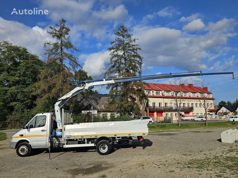 Mercedes-Benz Sprinter 616 Flatbed + crane Cormach - Camion platformă, Camion cu macara: Foto 4 Mercedes-Benz Sprinter 616 Flatbed + crane Cormach - Camion platformă, Camion cu macara: Foto 4