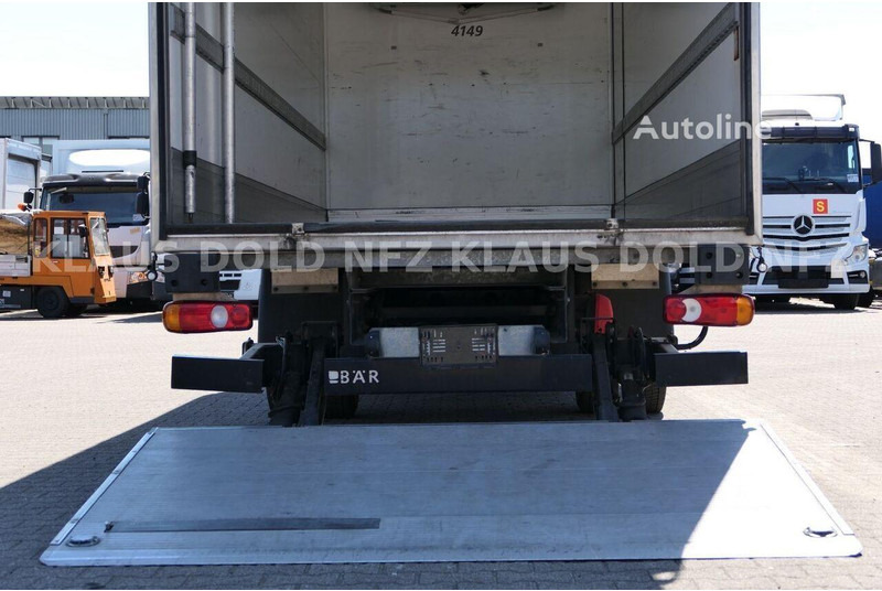 Mitsubishi Fuso 9C18 Frigo Carrier Xarios 600 + Tail lift - Camion frigider: Foto 5 Mitsubishi Fuso 9C18 Frigo Carrier Xarios 600 + Tail lift - Camion frigider: Foto 5