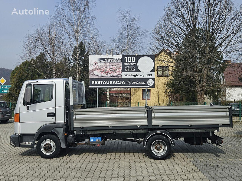 Nissan Atleon 35.110 3 way tipper - Autoutilitară basculantă: Foto 4 Nissan Atleon 35.110 3 way tipper - Autoutilitară basculantă: Foto 4