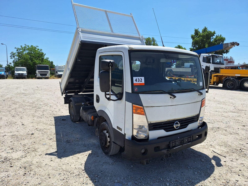Nissan Cabstar 2,5 TDi - 3 sided Tipper - Autoutilitară basculantă: Foto 1 Nissan Cabstar 2,5 TDi - 3 sided Tipper - Autoutilitară basculantă: Foto 1
