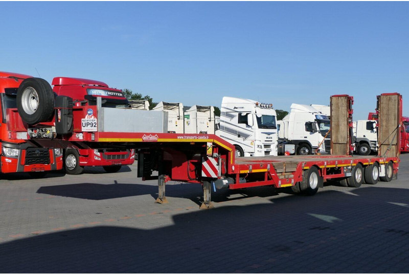 Nooteboom NISKOPODWOZIE LAWETA / 4 OSIOWA / DMC: 73500 KG / NAJAZDY HYDRAU - Semiremorcă transport agabaritic: Foto 3 Nooteboom NISKOPODWOZIE LAWETA / 4 OSIOWA / DMC: 73500 KG / NAJAZDY HYDRAU - Semiremorcă transport agabaritic: Foto 3