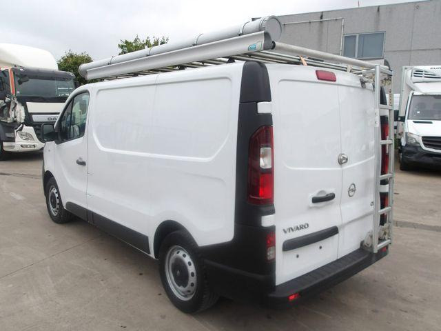 Opel Vivaro - Dubă: Foto 4 Opel Vivaro - Dubă: Foto 4