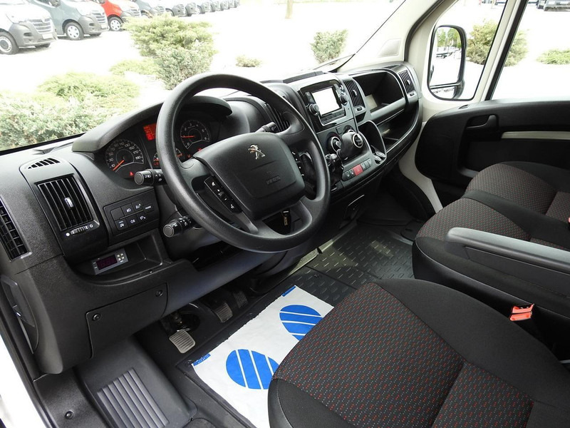 Peugeot BOXER FURGON CHŁODNIA  0*C TEMPOMAT NAWIGACJA KLIMATYZACJA  135K - Autoutilitară frigorifica: Foto 2 Peugeot BOXER FURGON CHŁODNIA  0*C TEMPOMAT NAWIGACJA KLIMATYZACJA  135K - Autoutilitară frigorifica: Foto 2