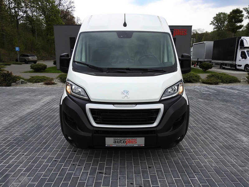 Peugeot BOXER FURGON CHŁODNIA  0*C TEMPOMAT NAWIGACJA KLIMATYZACJA  135K - Autoutilitară frigorifica: Foto 5 Peugeot BOXER FURGON CHŁODNIA  0*C TEMPOMAT NAWIGACJA KLIMATYZACJA  135K - Autoutilitară frigorifica: Foto 5