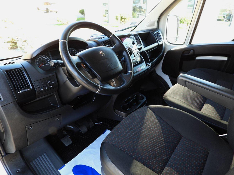 Peugeot BOXER PLANDEKA - Autoutilitară cu prelată: Foto 2 Peugeot BOXER PLANDEKA - Autoutilitară cu prelată: Foto 2