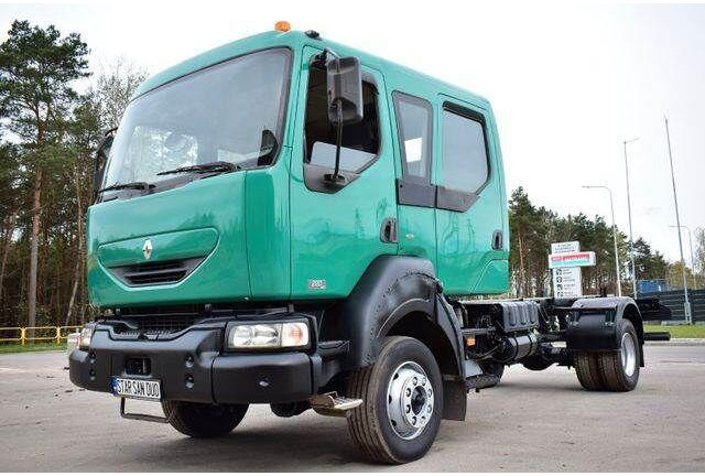 Renault MIDLUM 4x4 DOKA DUBEL KABINE CHASSIS - Camion şasiu, Camion cu macara: Foto 1 Renault MIDLUM 4x4 DOKA DUBEL KABINE CHASSIS - Camion şasiu, Camion cu macara: Foto 1