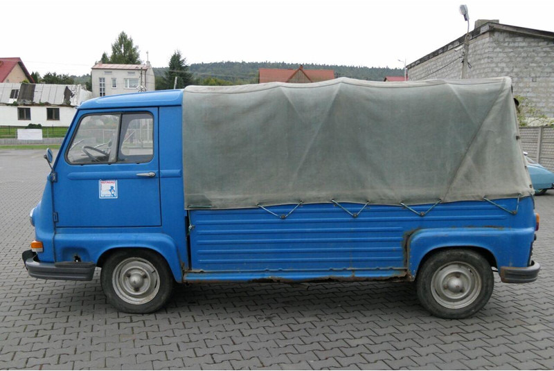 Renault R21 / ESTAFETTE 1000 / OLDTIMER / 1970 YEAR / 38 000 KM !! - Autoutilitară cu platformă: Foto 5 Renault R21 / ESTAFETTE 1000 / OLDTIMER / 1970 YEAR / 38 000 KM !! - Autoutilitară cu platformă: Foto 5