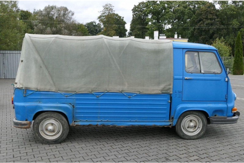 Leasing de Renault R21 / ESTAFETTE 1000 / OLDTIMER / 1970 YEAR / 38 000 KM !! Renault R21 / ESTAFETTE 1000 / OLDTIMER / 1970 YEAR / 38 000 KM !!: Foto 6