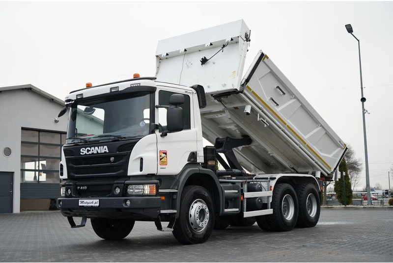 Scania P 410 / 6x4 / WYWROTKA DWU-STRONNA / HYDROBURTA / BOARDMATIC / - Camion basculantă: Foto 2 Scania P 410 / 6x4 / WYWROTKA DWU-STRONNA / HYDROBURTA / BOARDMATIC / - Camion basculantă: Foto 2
