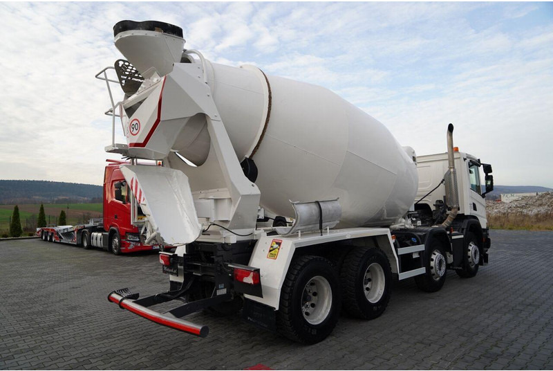 Scania P 410 / 8x4 / BETONOMIESZARKA / GRUSZKA / PUTZMEISTER / 9m3 / AU - Autobetonieră: Foto 4 Scania P 410 / 8x4 / BETONOMIESZARKA / GRUSZKA / PUTZMEISTER / 9m3 / AU - Autobetonieră: Foto 4