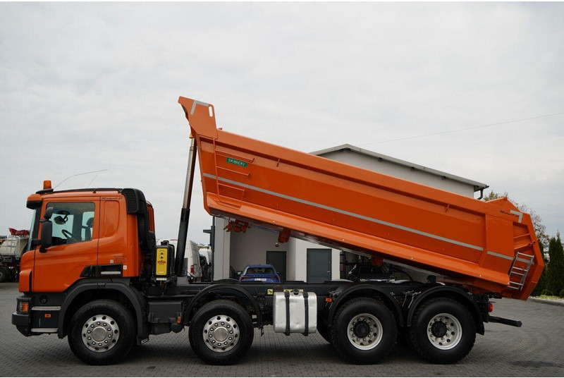 Scania P 410 / 8x4 / WYWROTKA TYLNOZSYPOWA / ALUFELGI / OPONY 100% / MA - Camion basculantă: Foto 5 Scania P 410 / 8x4 / WYWROTKA TYLNOZSYPOWA / ALUFELGI / OPONY 100% / MA - Camion basculantă: Foto 5