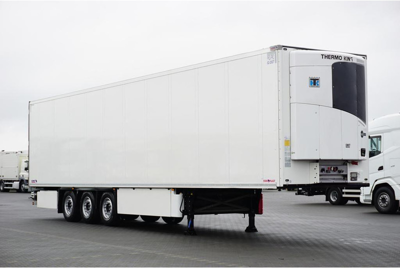 Schmitz Cargobull CHŁODNIA / TK SLX / MULTITEMPERATURA / 2 X OŚ PODNOSZONA - Semiremorcă frigider: Foto 2 Schmitz Cargobull CHŁODNIA / TK SLX / MULTITEMPERATURA / 2 X OŚ PODNOSZONA - Semiremorcă frigider: Foto 2