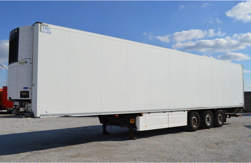 Schmitz Cargobull SKO 24REFRIGERATOR + LIFT ROLLER SHUTTER CARRIER VECTOR 1850Mtº - Semiremorcă frigider: Foto 2 Schmitz Cargobull SKO 24REFRIGERATOR + LIFT ROLLER SHUTTER CARRIER VECTOR 1850Mtº - Semiremorcă frigider: Foto 2