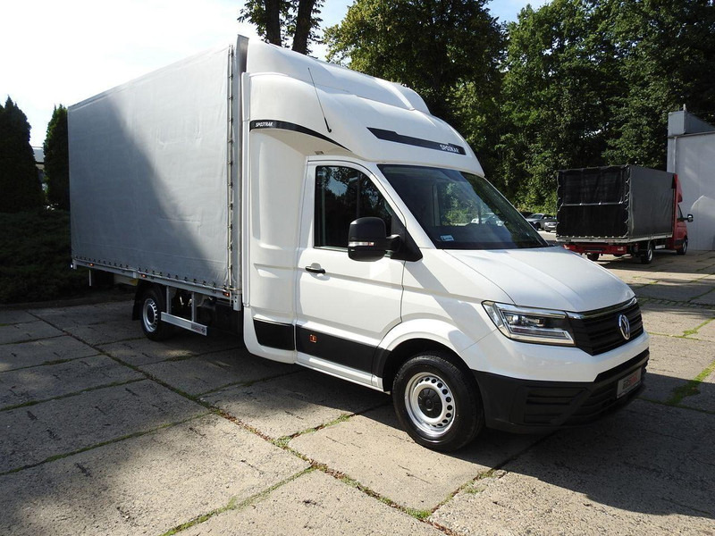 Volkswagen CRAFTER PLANDEKA 10 PALET WEBASTO TEMPOMAT KLIMATYZACJA LEDY 18 - Camion furgon: Foto 4 Volkswagen CRAFTER PLANDEKA 10 PALET WEBASTO TEMPOMAT KLIMATYZACJA LEDY 18 - Camion furgon: Foto 4