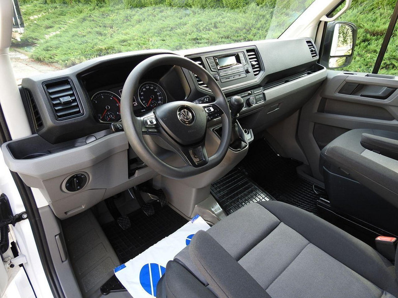 Volkswagen CRAFTER PLANDEKA 10 PALET WEBASTO TEMPOMAT KLIMATYZACJA LEDY 18 - Camion furgon: Foto 2 Volkswagen CRAFTER PLANDEKA 10 PALET WEBASTO TEMPOMAT KLIMATYZACJA LEDY 18 - Camion furgon: Foto 2