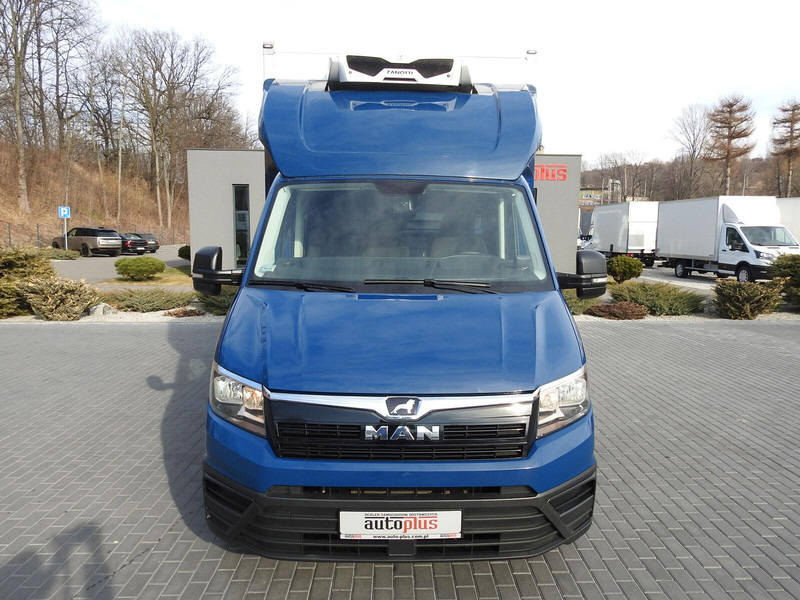 Volkswagen Crafter REGRIGERATOR BOX -5*C 8 PALLETS HEATING FUNCTION - Autoutilitară frigorifica: Foto 5 Volkswagen Crafter REGRIGERATOR BOX -5*C 8 PALLETS HEATING FUNCTION - Autoutilitară frigorifica: Foto 5