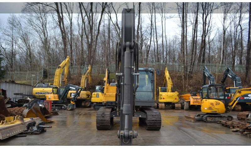 Volvo EC200 - Excavator pe şenile: Foto 5 Volvo EC200 - Excavator pe şenile: Foto 5