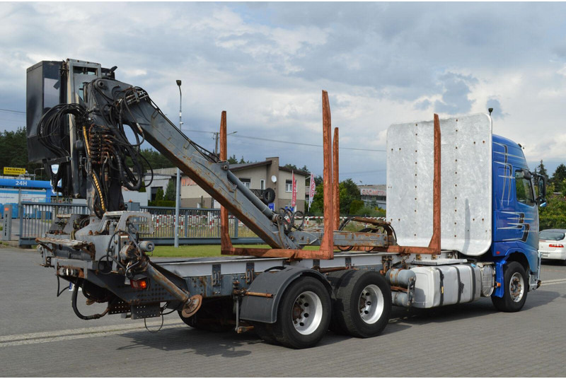 Volvo FH 13 520 FOR TRANSPORTING WOOD - Camion forestier, Camion cu macara: Foto 4 Volvo FH 13 520 FOR TRANSPORTING WOOD - Camion forestier, Camion cu macara: Foto 4