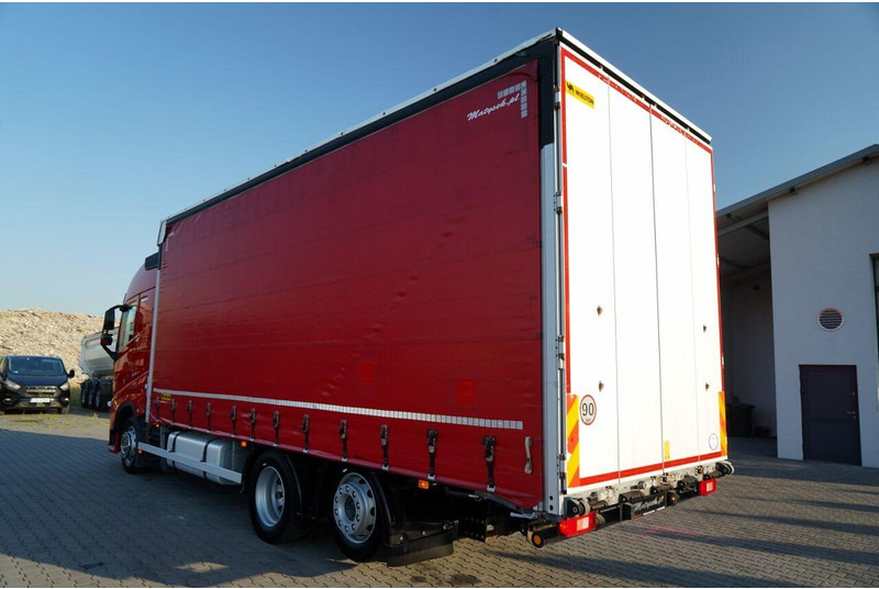 Volvo FH 460 / FIRANKA / 6x2 / PODNOSZONY DACH / I-PARK COOL / OŚ PODN - Camion cu prelată: Foto 5 Volvo FH 460 / FIRANKA / 6x2 / PODNOSZONY DACH / I-PARK COOL / OŚ PODN - Camion cu prelată: Foto 5