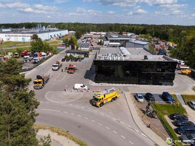 Volvo FM 460 6x6 Rosenbauer Fire Truck LSP Water Tank - Autospeciala de stins incendii: Foto 2 Volvo FM 460 6x6 Rosenbauer Fire Truck LSP Water Tank - Autospeciala de stins incendii: Foto 2