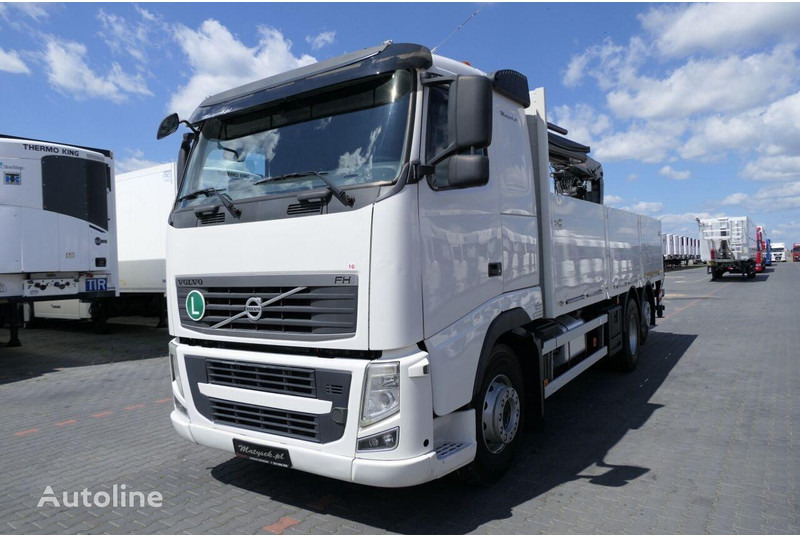 Volvo FM 460 - Camion platformă, Camion cu macara: Foto 2 Volvo FM 460 - Camion platformă, Camion cu macara: Foto 2