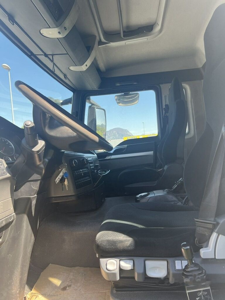 MAN TGS 33.400 - Camion basculantă: Foto 5 MAN TGS 33.400 - Camion basculantă: Foto 5