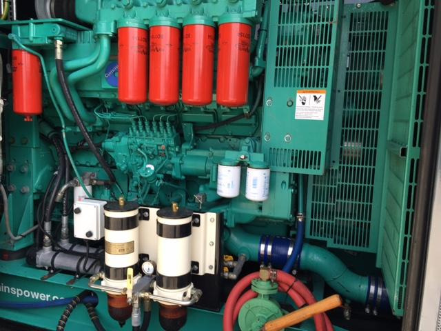 Cummins QST30G-G4 Generator 1000 KVA QST30-G4 Engine Super Silent - Generator electric: Foto 2 Cummins QST30G-G4 Generator 1000 KVA QST30-G4 Engine Super Silent - Generator electric: Foto 2