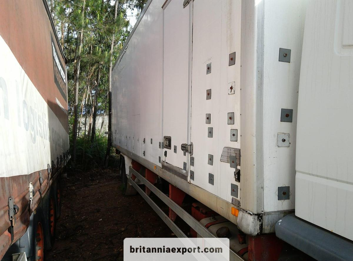 IVECO Eurotech 190E27 | Euro 2 | 19 Ton | Choice of 3 | - Camion frigider: Foto 5 IVECO Eurotech 190E27 | Euro 2 | 19 Ton | Choice of 3 | - Camion frigider: Foto 5