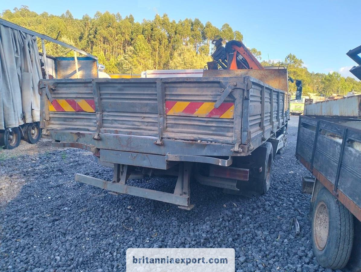 MERCEDES-BENZ Atego 1528 | 15 Ton | with Palfinger PK7501 5.7 Ton Crane - Camion basculantă: Foto 3 MERCEDES-BENZ Atego 1528 | 15 Ton | with Palfinger PK7501 5.7 Ton Crane - Camion basculantă: Foto 3