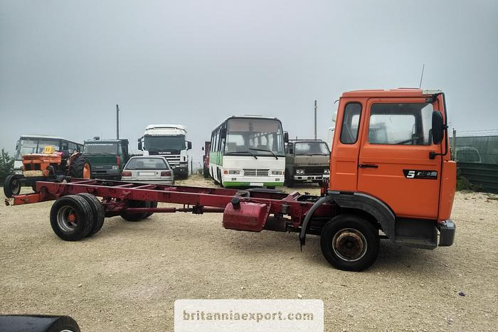 RENAULT Midliner S120 Turbo 7.7 Ton Chassis Cab Truck | ZF Manual | - Camion şasiu: Foto 4 RENAULT Midliner S120 Turbo 7.7 Ton Chassis Cab Truck | ZF Manual | - Camion şasiu: Foto 4