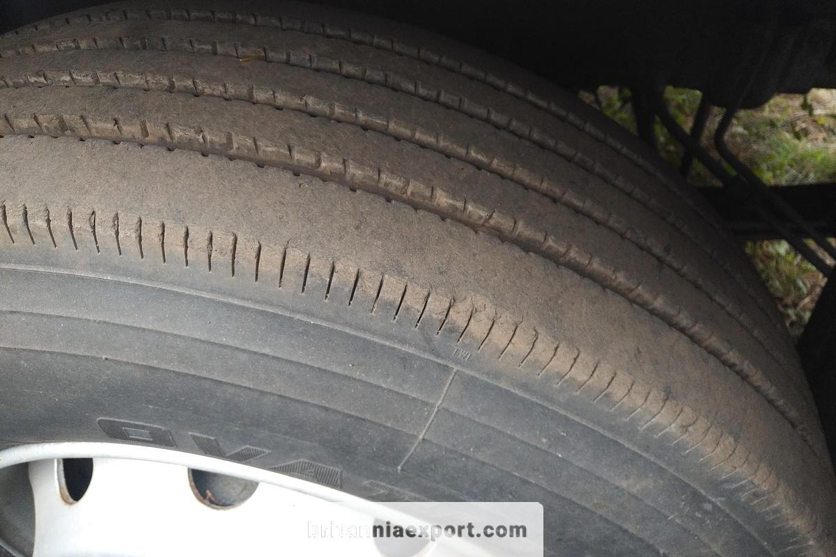 Camion şasiu VOLVO FL619 Intercooler | Manual Pump | 19 Ton | On 10 Studs | Full Springs Suspension |: Foto 6