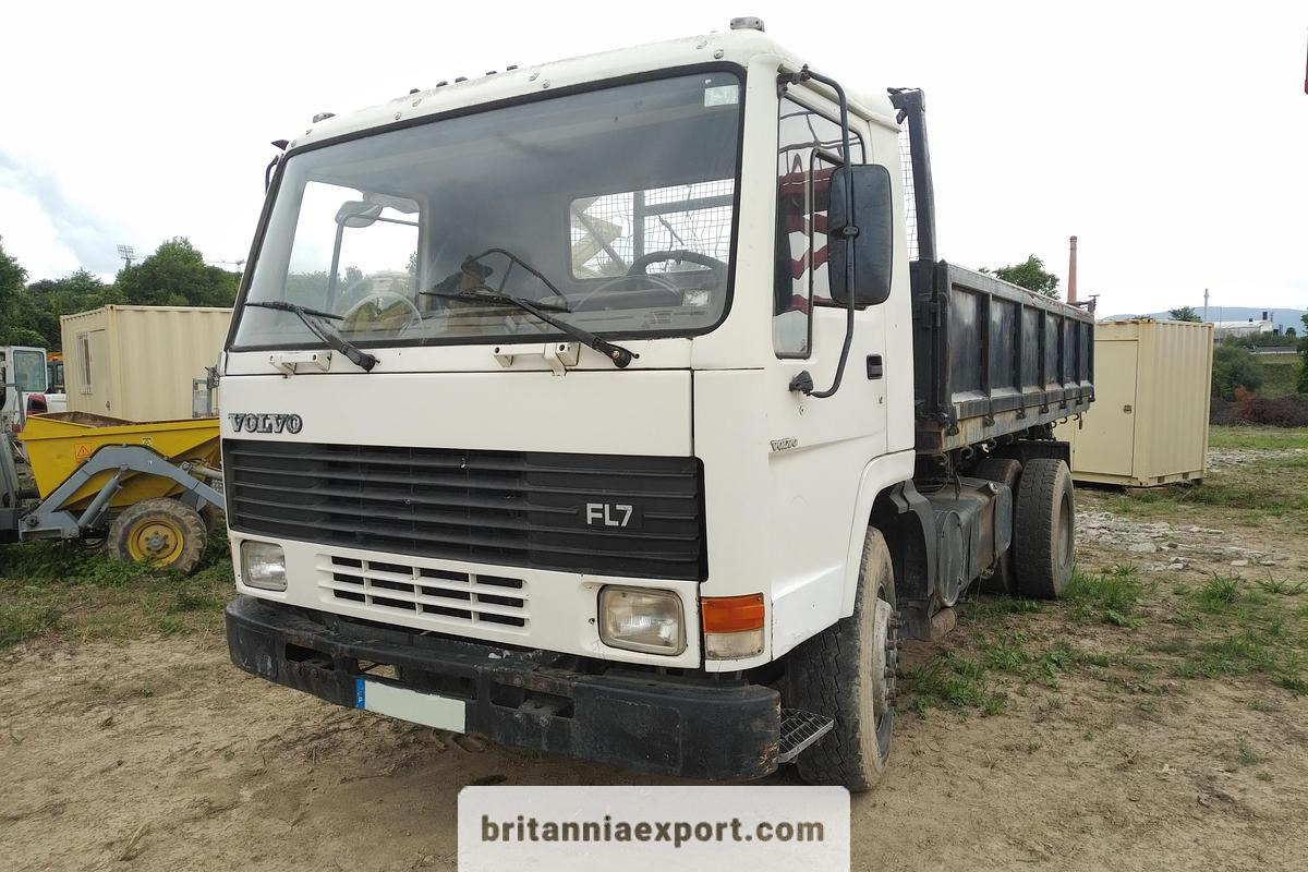 VOLVO FL7 260 HP 6 Cylinder | 19 Ton 3-Way Tipper Truck - Camion basculantă: Foto 5 VOLVO FL7 260 HP 6 Cylinder | 19 Ton 3-Way Tipper Truck - Camion basculantă: Foto 5