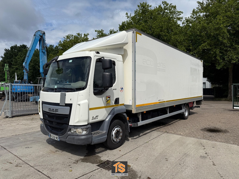 DAF LF 210 EURO 6 - AUTOMATIC - LADEBORDWAND - TOP TRUCK - Camion furgon: Foto 1 DAF LF 210 EURO 6 - AUTOMATIC - LADEBORDWAND - TOP TRUCK - Camion furgon: Foto 1