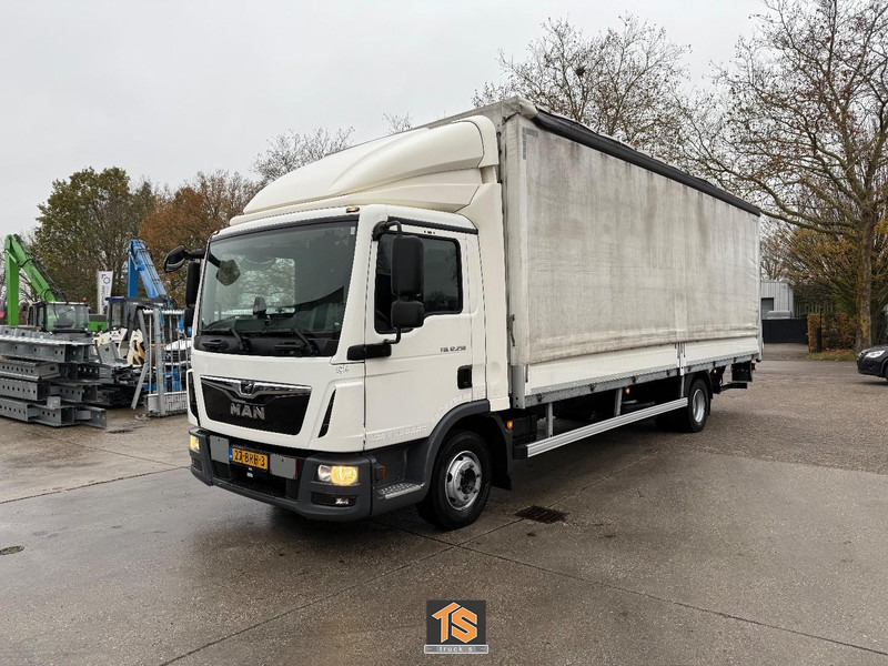 MAN TGL12.250 MANUAL - PRITSCHE PLANE - NL TOP TRUCK - Camion cu prelată: Foto 1 MAN TGL12.250 MANUAL - PRITSCHE PLANE - NL TOP TRUCK - Camion cu prelată: Foto 1