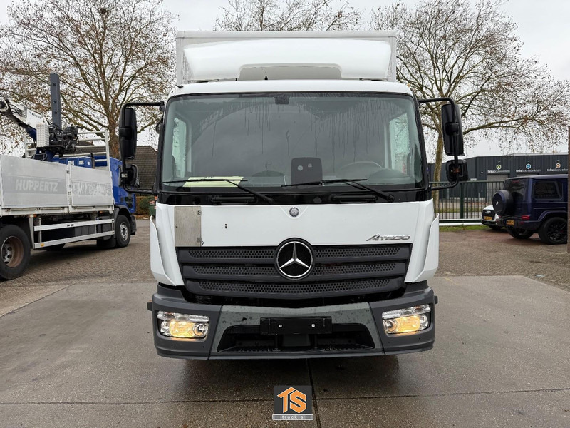 Mercedes-Benz Atego 1018 LADEBORDWAND - BELGIUM TOP TRUCK - TUV 7/26 - Camion furgon: Foto 2 Mercedes-Benz Atego 1018 LADEBORDWAND - BELGIUM TOP TRUCK - TUV 7/26 - Camion furgon: Foto 2